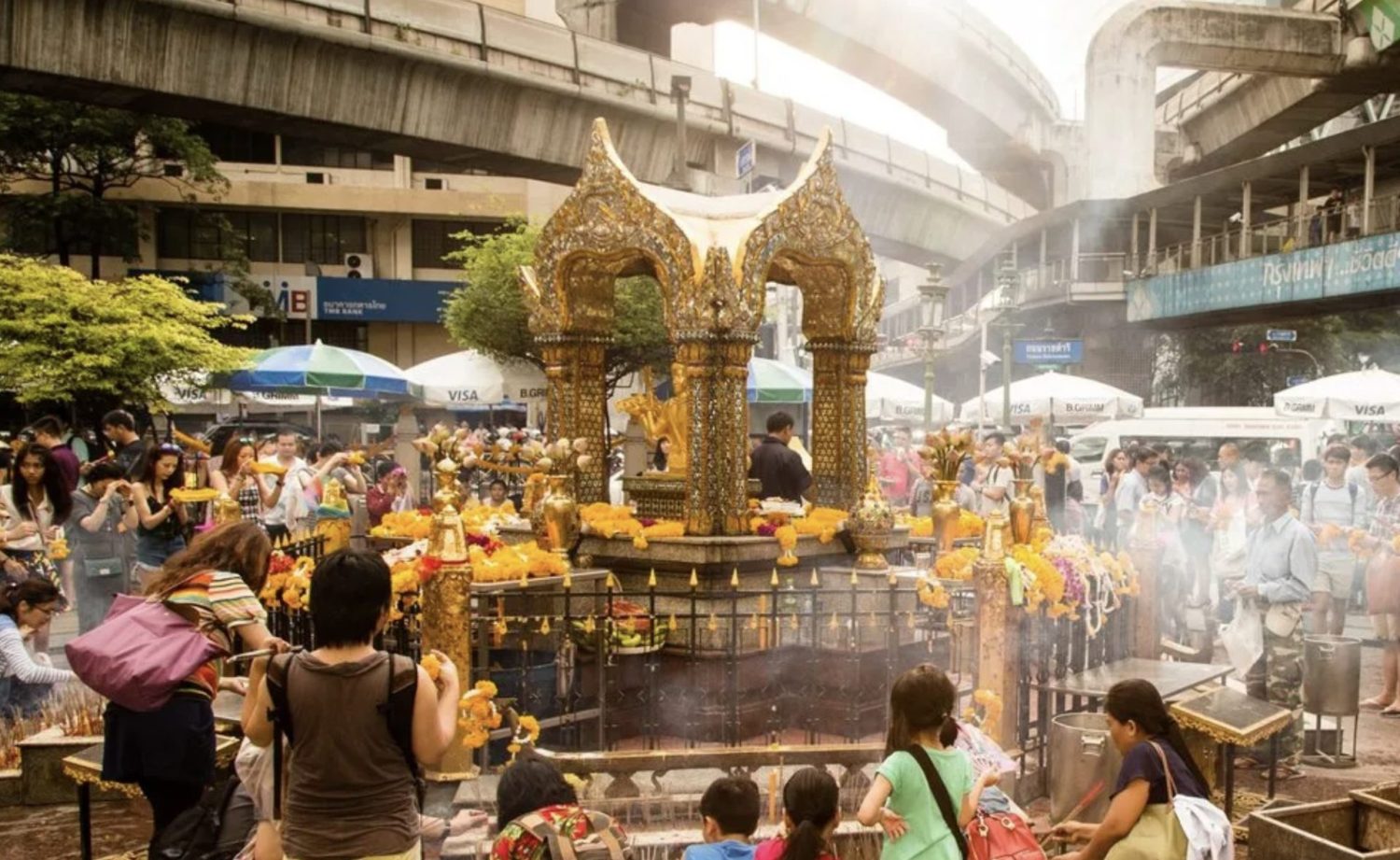 visit erawan shrine